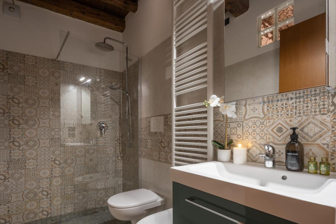 Castello Apartment With Garden R&R Венеція Екстер'єр фото